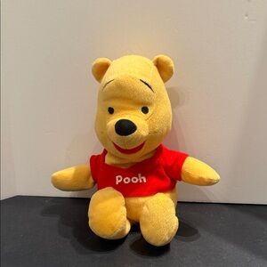 Disney WINNIE THE POOH Plush 9" Stuffed Animal 🔴3/$15
